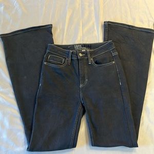 Women’s boot cut jeans size 0